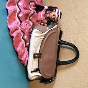 Guess Handbag (lightly used)